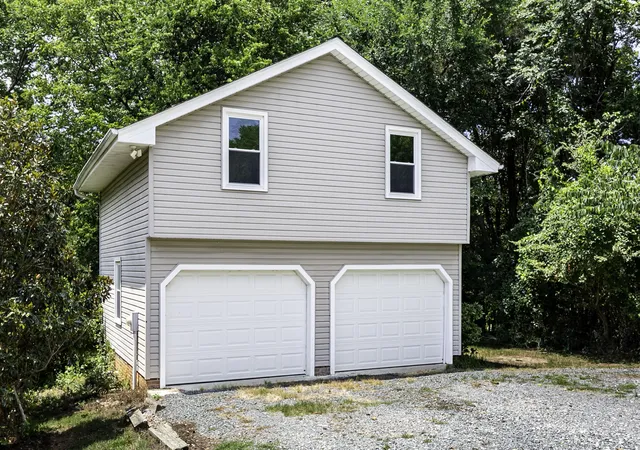 4th image of 1112 Meadowbrook Trl, Hillsborough, NC 27278 | MLS# 10179946