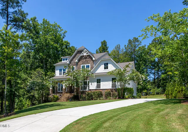 Photo 2 of Single family home for sale at 39 High Ridge Ln, Pittsboro, NC 27312 | MLS# 10180348 | Listing updated on 2026-08-23
