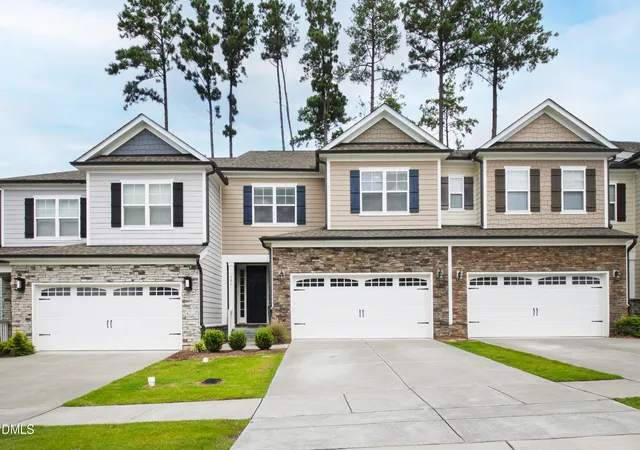 1st image of 906 Haybeck Ln, Apex, NC 27523 | MLS# 10184979