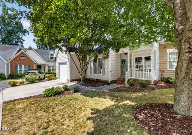 2nd image of 20 Renwick Ct, Raleigh, NC 27615 | MLS# 10187905
