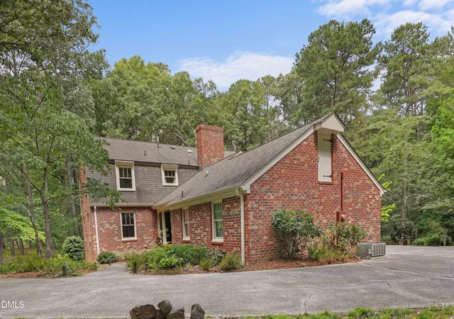 2nd image of 4500 Trenton Rd, Chapel Hill, NC 27517 | MLS# 10180760