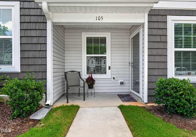 Photo 3 of Townhouse for sale at 918 E Green St #F105, Franklinton, NC 27525 | MLS# 10180195 | Listing updated on 2026-07-19