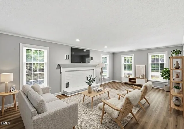Photo 2 of Single family home for sale at 25 Camelia Dr, Smithfield, NC 27577 | MLS# 10181325 | Listing updated on 2026-09-30