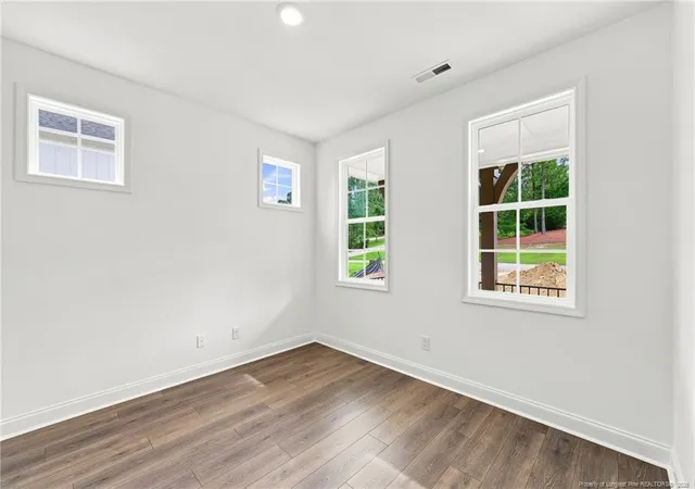 Photo 5 of Single family home for sale at 79 Plantation Dr, Southern Pines, NC 28387 | MLS# 765935 | Listing updated on 2026-09-01