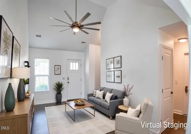 Photo 3 of Single family home for sale at 118 Cove Pl, Clinton, NC 28328 | MLS# 10180043 | Listing updated on 2026-09-21