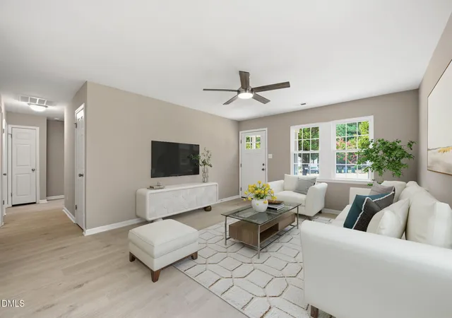 4th image of 828 Shari Ct, Durham, NC 27704 | MLS# 10184897
