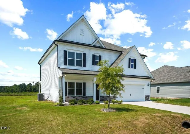 Photo 3 of Single family home for sale at 119 Citizens Ct, Four Oaks, NC 27524 | MLS# 10180063 | Listing updated on 2026-08-27