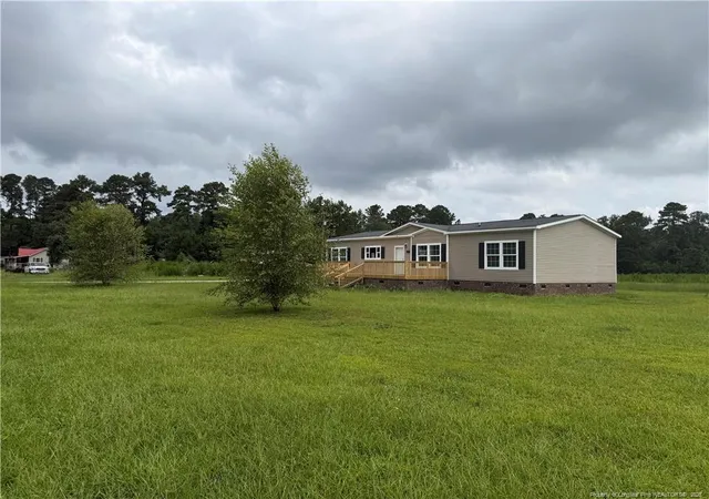 Homes for sale in Elizabethtown, NC | 4107 Twisted Hickory Rd, Elizabethtown, NC 28337 | MLS# 765951