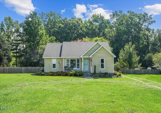 Photo 1 of Sale Pending at 101 Wexford Dr, Fuquay Varina, NC 27526 | MLS# 10180708 | Listing updated on 2026-09-18