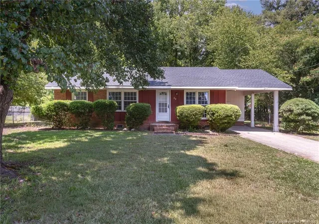 Homes for sale in Spring Lake, NC | 80 Lakeview Dr, Spring Lake, NC 28390 | MLS# 765903