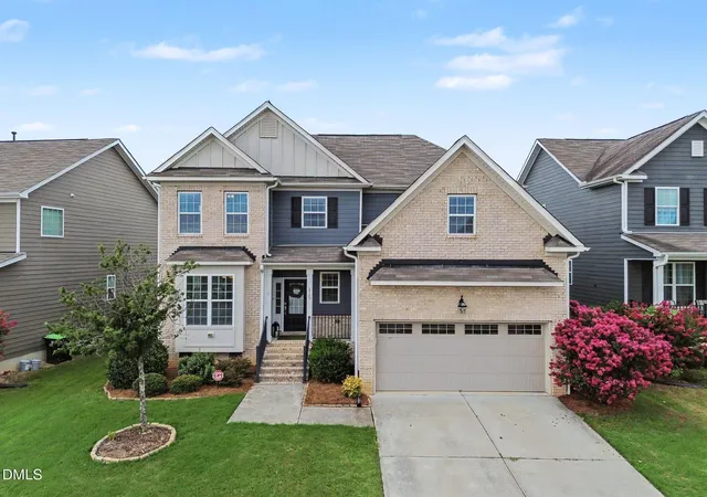Photo 3 of Sale Pending at 1787 Hammocks Beach Trl, Apex, NC 27502 | MLS# 10180366 | Listing updated on 2026-08-31