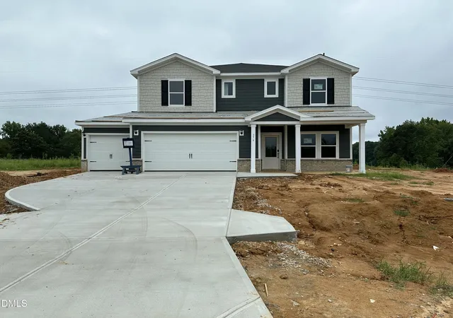 Photo 1 of Single family home for sale at 376 Barrow Meadows Dr, Zebulon, NC 27597 | MLS# 10181303 | Listing updated on 2026-09-02