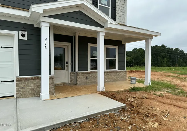 Photo 2 of Single family home for sale at 376 Barrow Meadows Dr, Zebulon, NC 27597 | MLS# 10181303 | Listing updated on 2026-09-02
