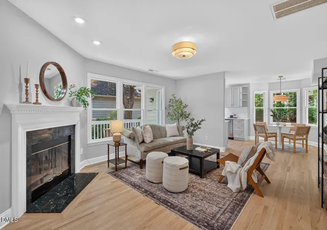 Photo 4 of Single family home for sale at 307 Berryhill Dr, Carrboro, NC 27510 | MLS# 10181826 | Listing updated on 2026-08-30