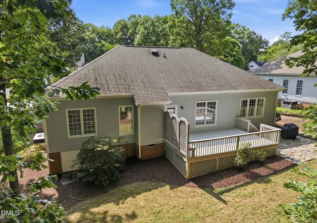 Photo 3 of Single family home for sale at 3020 Stone Gap Ct, Raleigh, NC 27612 | MLS# 10180813 | Listing updated on 2026-10-03