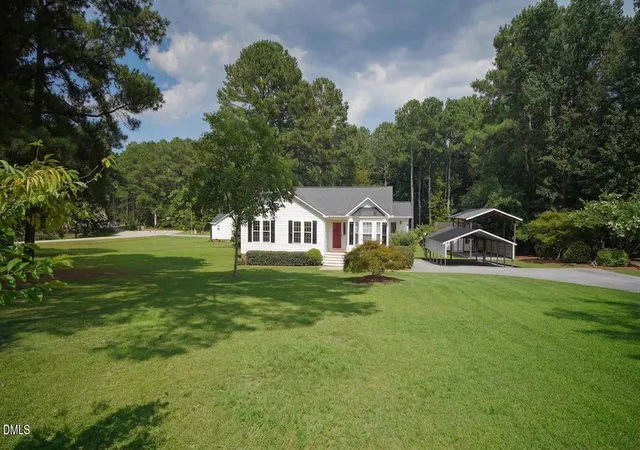 Photo 2 of Single family home for sale at 104 Trey Dr, Benson, NC 27504 | MLS# 10180137 | Listing updated on 2026-09-08