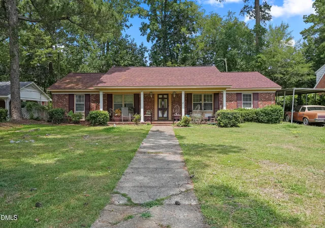 2nd image of 615 S Claiborne St, Goldsboro, NC 27530 | MLS# 10180248