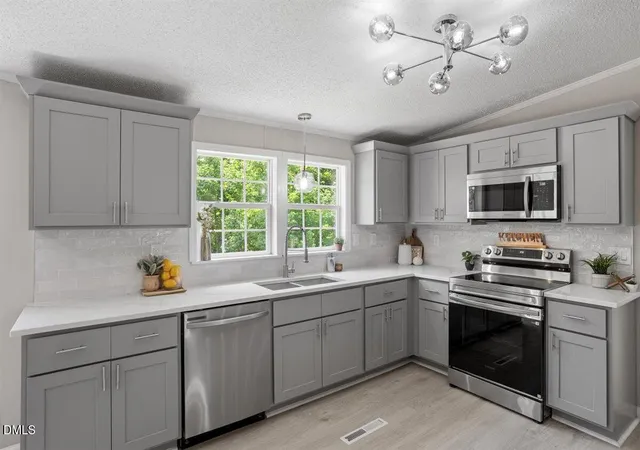 3rd image of 2031 Bakers Chapel Rd, Smithfield, NC 27577 | MLS# 10183820
