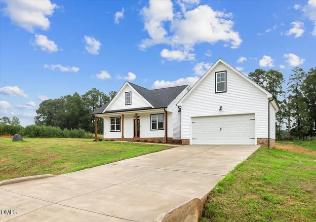 Photo 3 of Single family home for sale at 1229 Scarlet Oak Rd, Spring Hope, NC 27882 | MLS# 10180171 | Listing updated on 2026-08-20