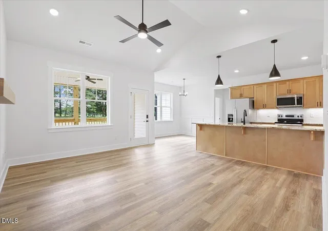 Photo 4 of Single family home for sale at 1229 Scarlet Oak Rd, Spring Hope, NC 27882 | MLS# 10180171 | Listing updated on 2026-10-11