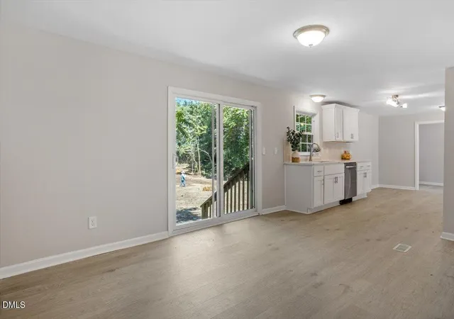 2nd image of 1380 E Hughes Mill Rd, Burlington, NC 27217 | MLS# 10185181