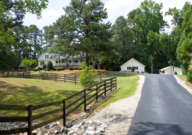 3rd image of 4205 Millpoint Dr, Wake Forest, NC 27587 | MLS# 10180247