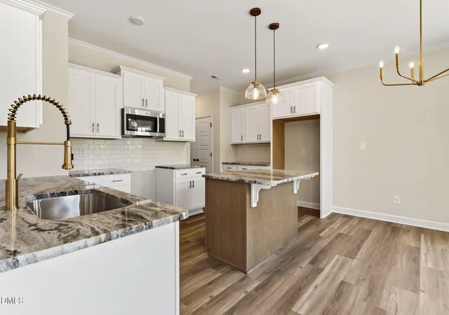 Photo 4 of Single family home for sale at 1149 Hedgewood Dr, Hope Mills, NC 28348 | MLS# 10180785 | Listing updated on 2026-09-22