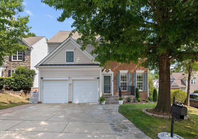 Photo 1 of Single family home for sale at 3302 Colorcott St, Raleigh, NC 27614 | MLS# 10181493 | Listing updated on 2026-09-11