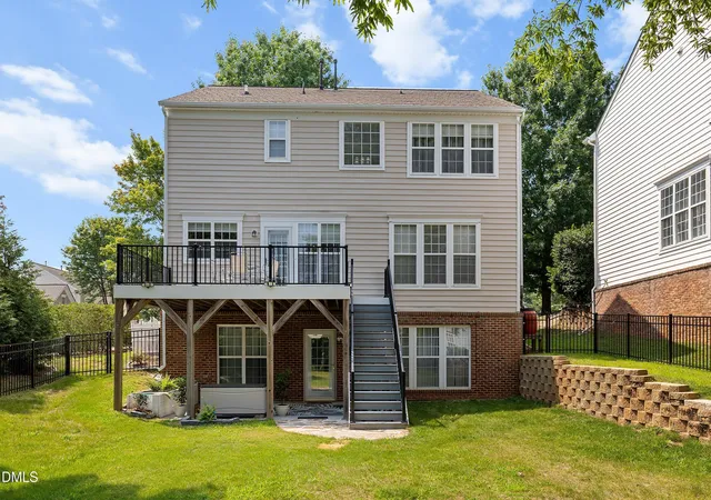 Photo 2 of Single family home for sale at 3302 Colorcott St, Raleigh, NC 27614 | MLS# 10181493 | Listing updated on 2026-09-11