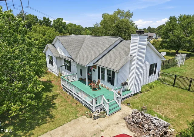 2nd image of 28 Katz Ln, Angier, NC 27501 | MLS# 10182810