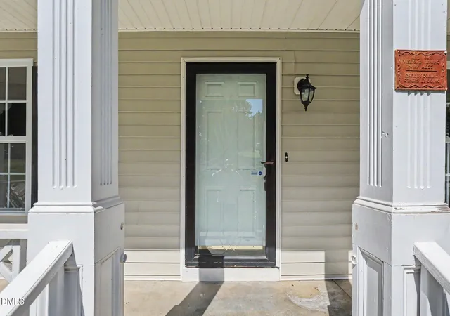 Photo 3 of Single family home for sale at 239 Jared Dr, Fuquay Varina, NC 27526 | MLS# 10180673 | Listing updated on 2026-09-17