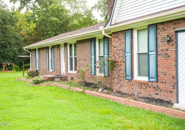 4th image of 152 N C 39 Loop Rd, Henderson, NC 27537 | MLS# 10180308