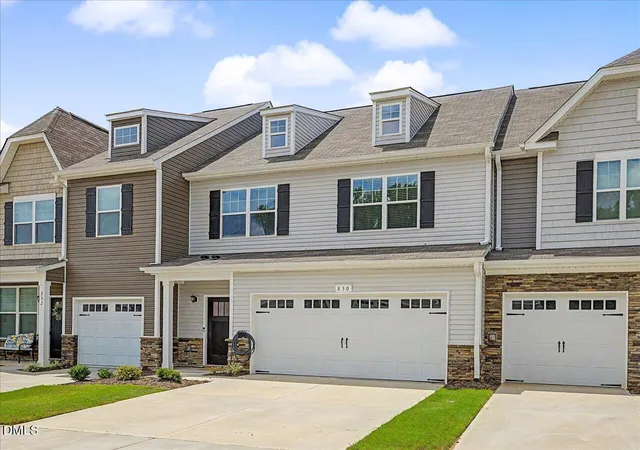 Photo 3 of Townhouse for sale at 830 Pryor St, Mebane, NC 27302 | MLS# 10182198 | Listing updated on 2026-08-03