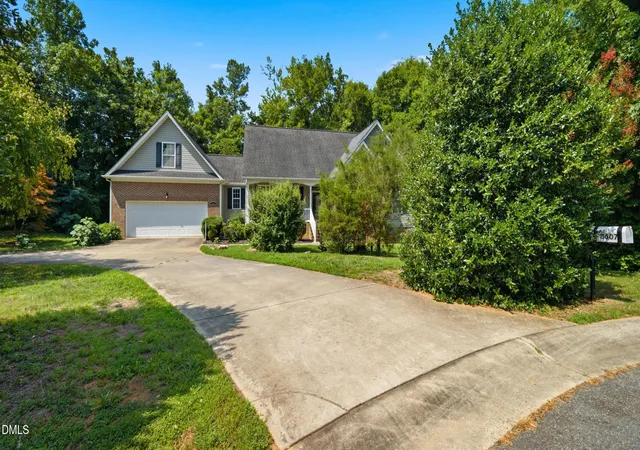 Photo 2 of Sale Pending at 3607 Old Farm Ct, Graham, NC 27253 | MLS# 10180307 | Listing updated on 2026-09-07