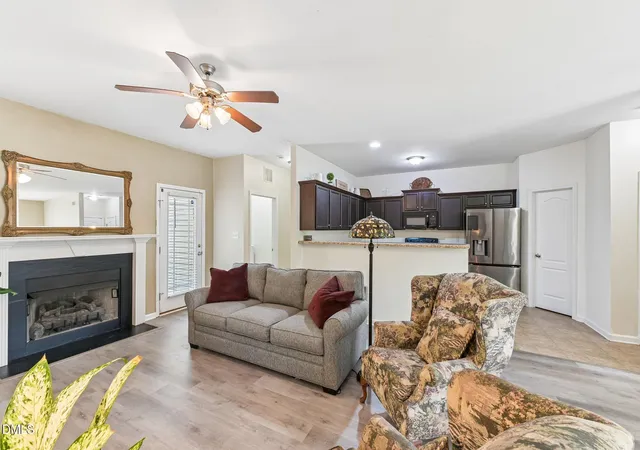 Photo 4 of Single family home for sale at 138 Gold Ct, Broadway, NC 27505 | MLS# 10184687 | Listing updated on 2026-10-06