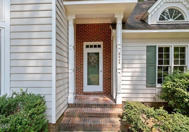 Photo 3 of Single family home for sale at 5325 Fairmead Cir, Raleigh, NC 27613 | MLS# 10180784 | Listing updated on 2026-08-21