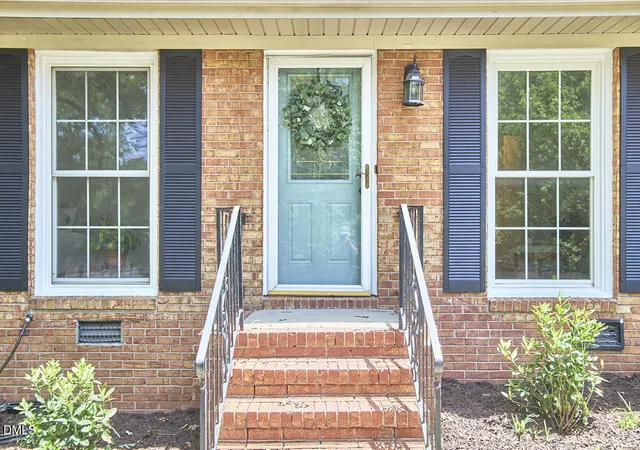 Photo 2 of Single family home for sale at 2709 Evers Dr, Raleigh, NC 27610 | MLS# 10180385 | Listing updated on 2026-09-04