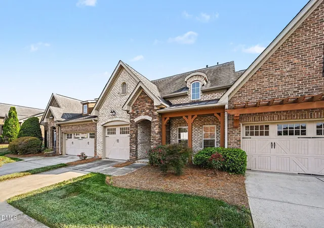 2nd image of 1942 Tweed Ln, Burlington, NC 27215 | MLS# 10181089