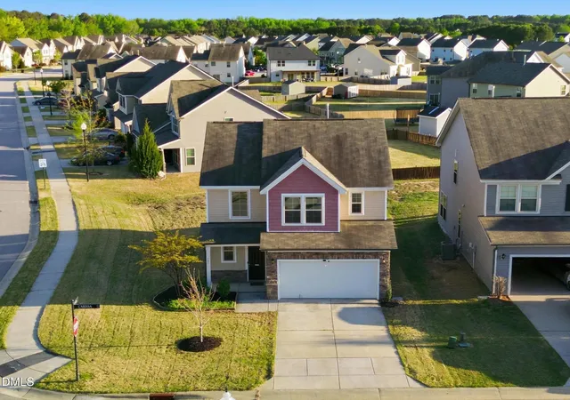 Photo 4 of Sale Pending at 501 Carissa Ln, Zebulon, NC 27597 | MLS# 10180342 | Listing updated on 2026-08-27