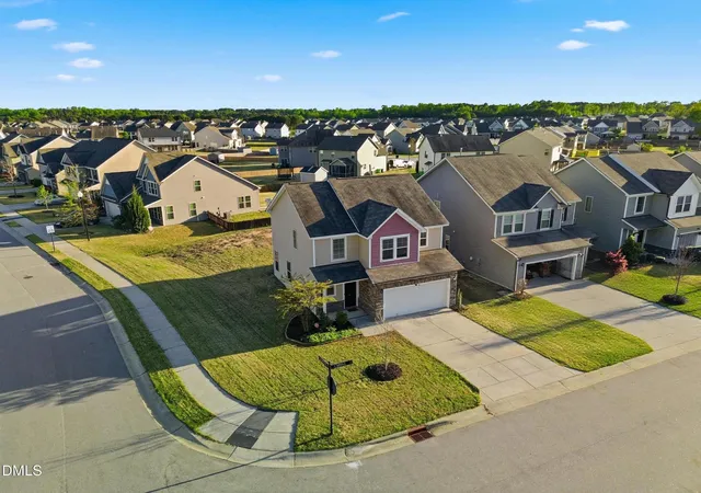 Photo 5 of Sale Pending at 501 Carissa Ln, Zebulon, NC 27597 | MLS# 10180342 | Listing updated on 2026-08-27