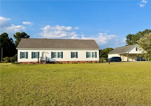 Photo 1 of Sale Pending at 3039 Turnpike Rd, Lumberton, NC 28358 | MLS# 766056 | Listing updated on 2026-09-04