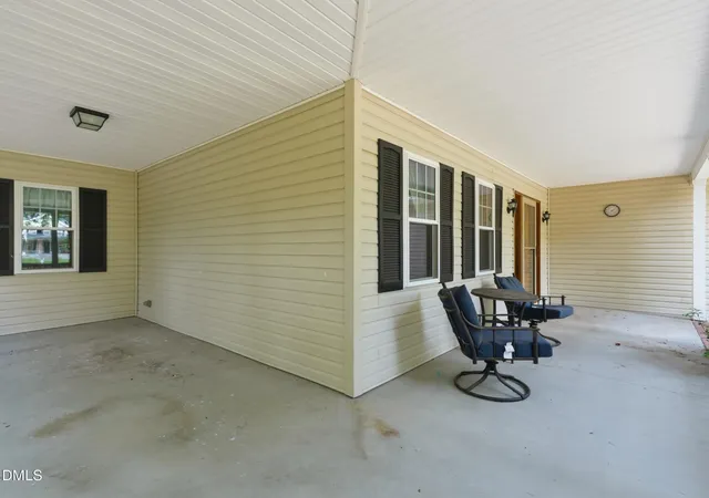 Photo 3 of Single family home for sale at 15 Sylvan Way, Zebulon, NC 27597 | MLS# 10180349 | Listing updated on 2026-10-05