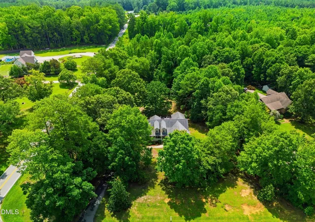 Photo 4 of Single family home for sale at 15 Sylvan Way, Zebulon, NC 27597 | MLS# 10180349 | Listing updated on 2026-10-05