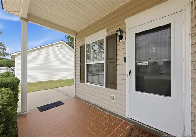 Photo 3 of Sale Pending at 3827 Goforth Dr, Hope Mills, NC 28348 | MLS# 766042 | Listing updated on 2026-09-17