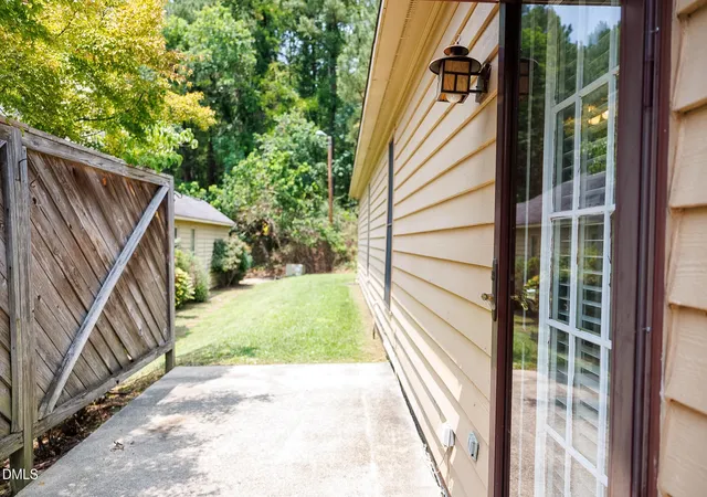Photo 3 of Sale Pending at 90 Stone Hl Ct #90, Durham, NC 27704 | MLS# 10180465 | Listing updated on 2026-09-03