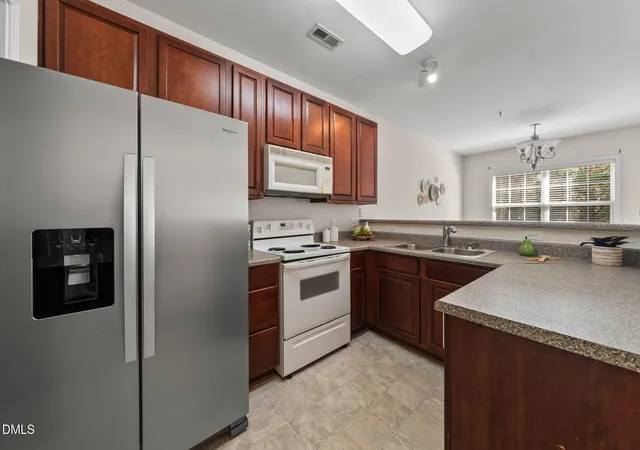 Photo 2 of Sale Pending at 1012 Linen Dr, Morrisville, NC 27560 | MLS# 10180766 | Listing updated on 2026-08-27