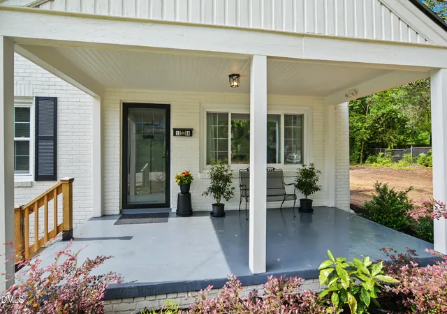 Photo 3 of Sale Pending at 1304 E Jones St, Raleigh, NC 27610 | MLS# 10181747 | Listing updated on 2026-10-26