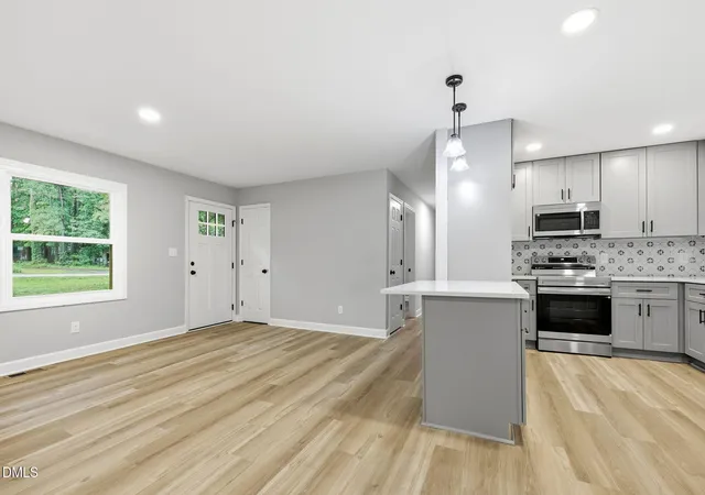 Photo 3 of Single family home for sale at 1209 Damascus Dr, Wendell, NC 27591 | MLS# 10180476 | Listing updated on 2026-09-21