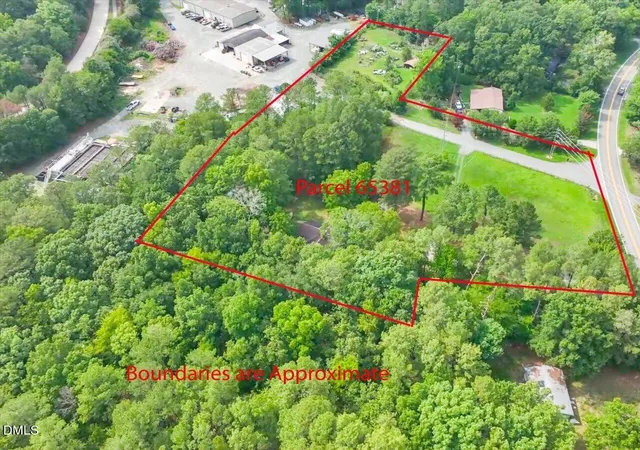 Photo 2 of Sale Pending at 3145 Farrington Point Rd, Chapel Hill, NC 27517 | MLS# 10183651 | Listing updated on 2026-08-19