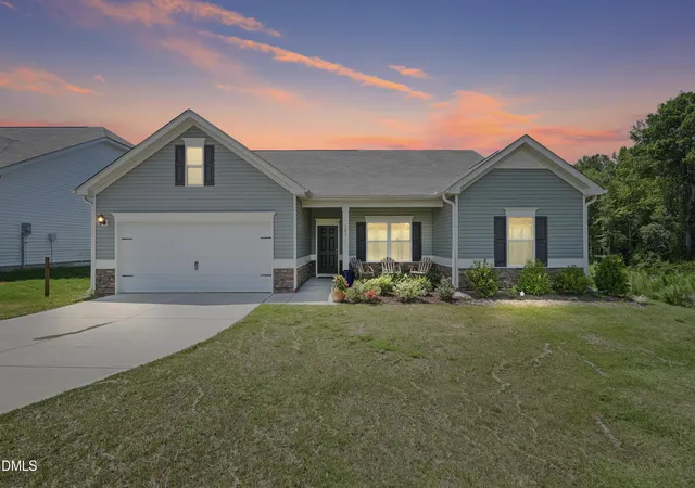 Photo 1 of Single family home for sale at 123 Bristow Ct, Four Oaks, NC 27524 | MLS# 10180509 | Listing updated on 2026-09-14